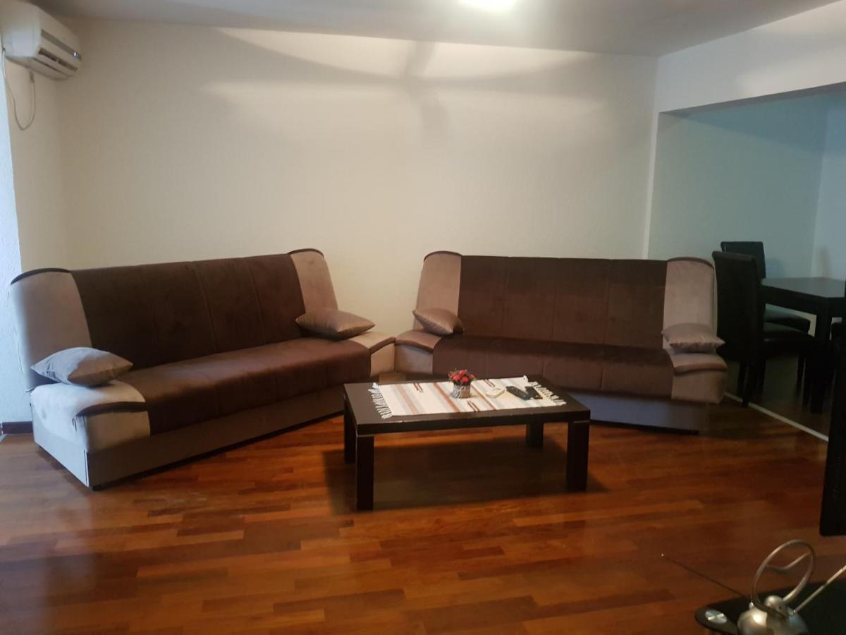 Bujic Apartment Petrovac Ngoại thất bức ảnh